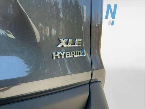 Certified 2024 Toyota RAV4 XLE image 19