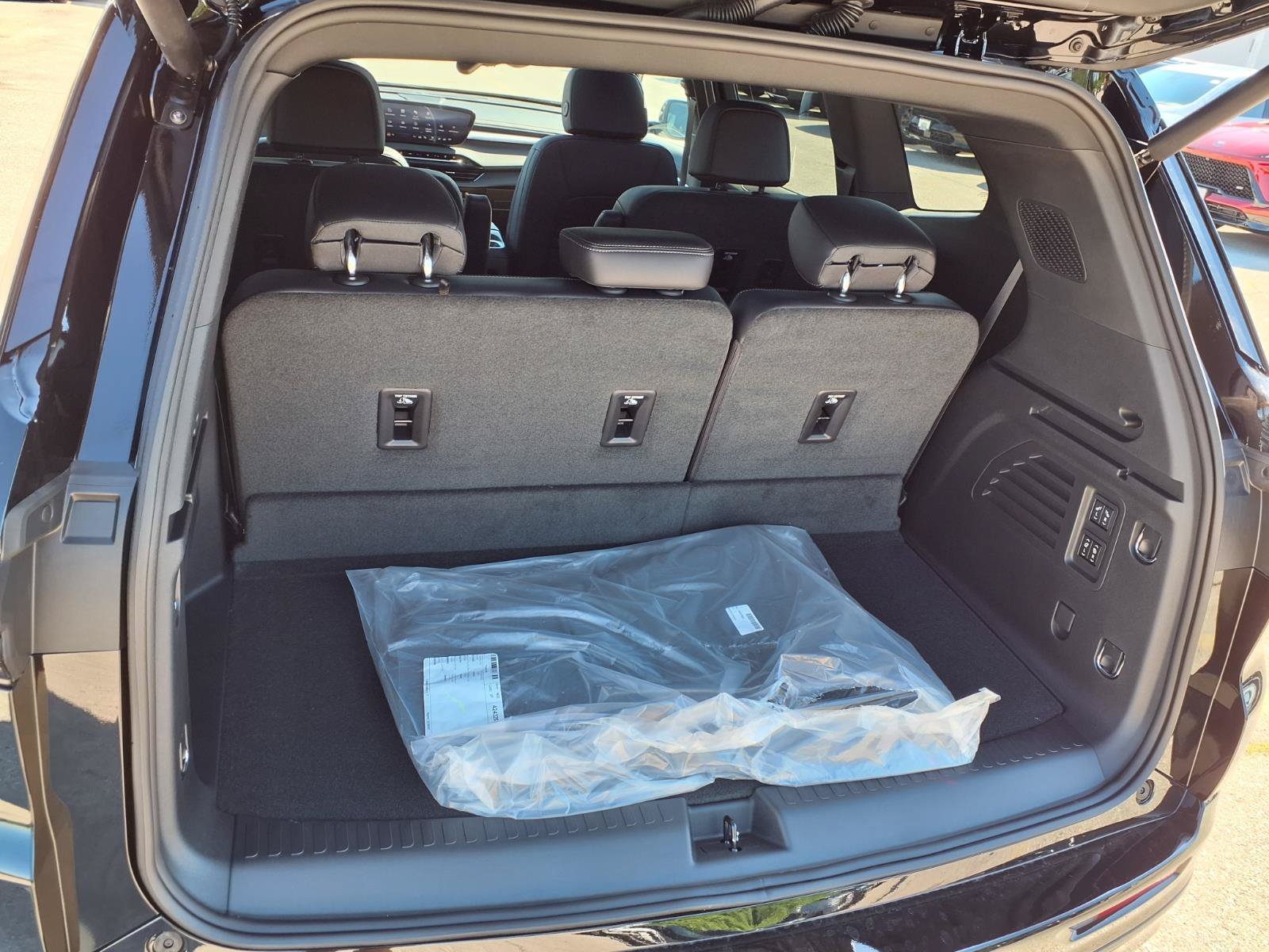 New 2026 Buick Enclave Sport Touring w/ Power Package FWD image 22