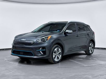 Used 2022 Kia Niro EX w/ Cold Weather Package