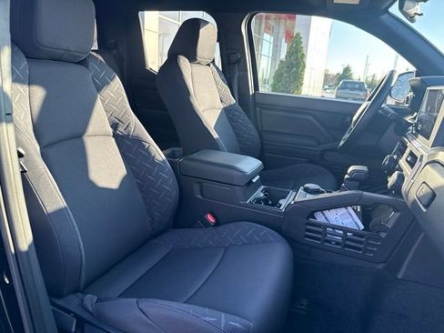 Certified 2026 Toyota Tacoma SR AWD/4WD image 25
