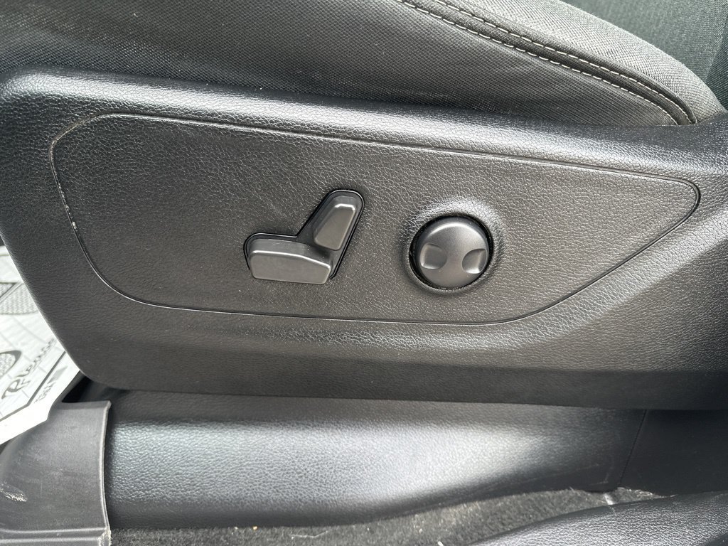 Used 2022 RAM 1500 Big Horn AWD/4WD image 24