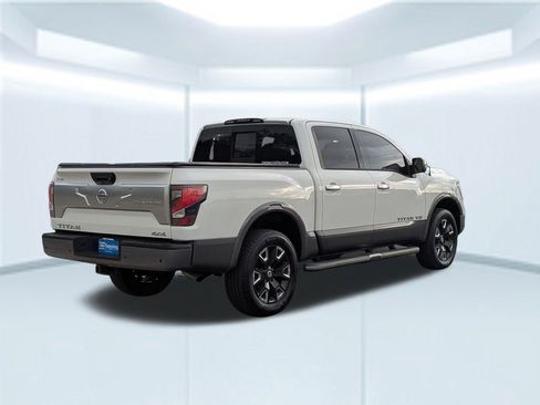 Used 2020 Nissan Titan Platinum Reserve w/ Protection Package 2 image 6