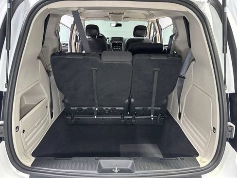 Used 2017 Dodge Grand Caravan SE w/ Power Window Group FWD image 26
