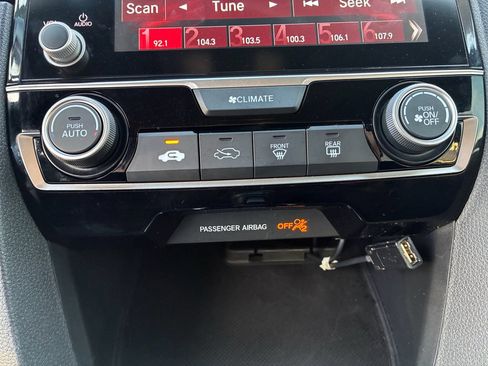 Certified 2020 Honda Civic Sport image 19