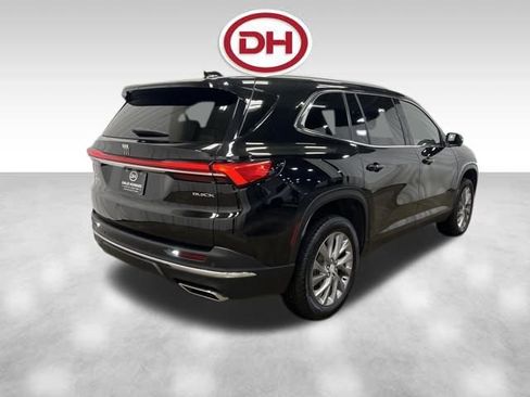 Used 2025 Buick Enclave Preferred image 12