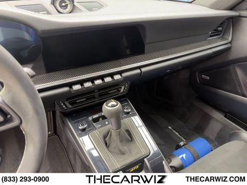 Used 2022 Porsche 911 GT3 RWD image 41