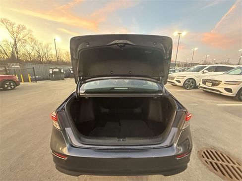 Used 2023 Honda Accord EX image 23