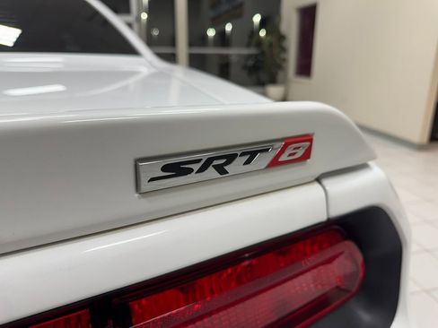 Used 2013 Dodge Challenger SRT8 w/ Harman Kardon Audio Group image 59