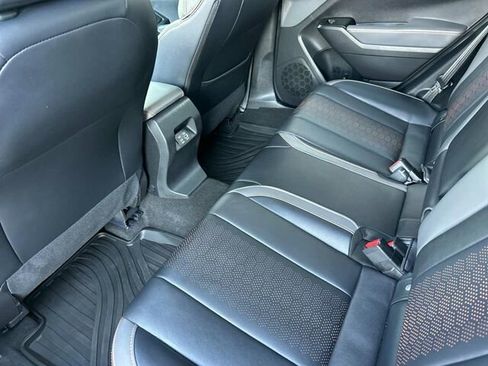 Used 2025 Subaru Crosstrek 2.5i Limited image 14
