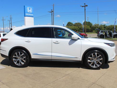 Certified 2023 Acura MDX w/ Technology Package FWD image 4