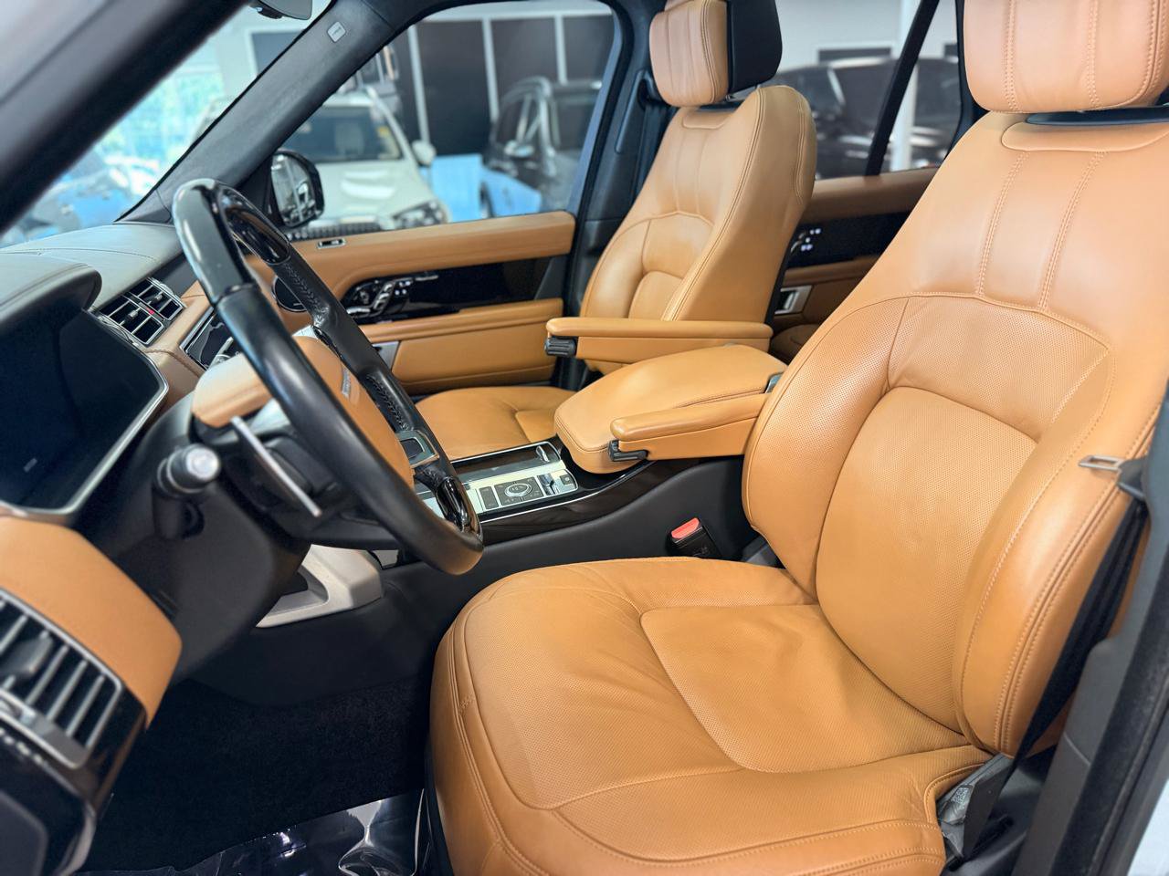 Used 2020 Land Rover Range Rover Autobiography AWD/4WD image 10