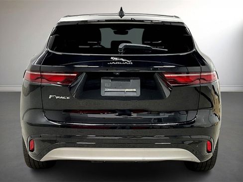 Used 2021 Jaguar F-PACE image 6