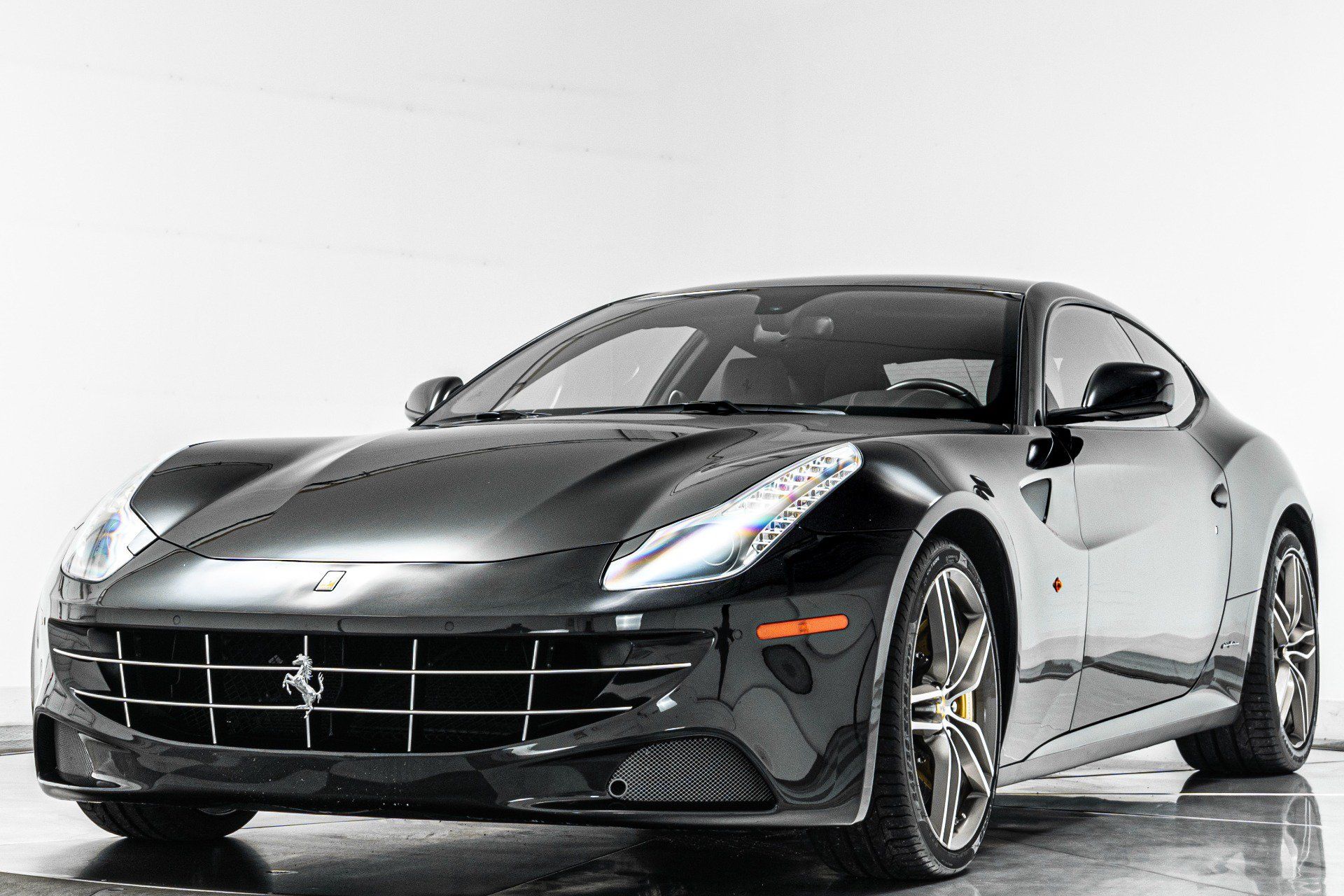 Used 2014 Ferrari FF AWD/4WD image 5