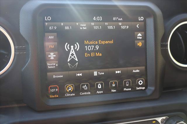 Used 2023 Jeep Wrangler Unlimited Sahara w/ Cold Weather Group AWD/4WD image 18