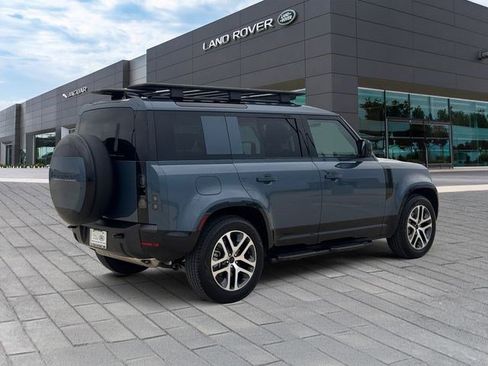 New 2026 Land Rover Defender 110 X-Dynamic SE AWD/4WD image 5