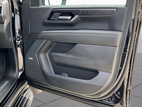 Used 2026 GMC Yukon Elevation w/ LPO, Floor Liner Package RWD image 23