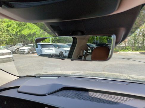 New 2026 Kia Carnival SX Prestige FWD image 30