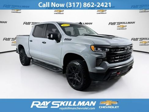 Used 2024 Chevrolet Silverado 1500 LT Trail Boss w/ LT Trail Boss Premium Package AWD/4WD image 1