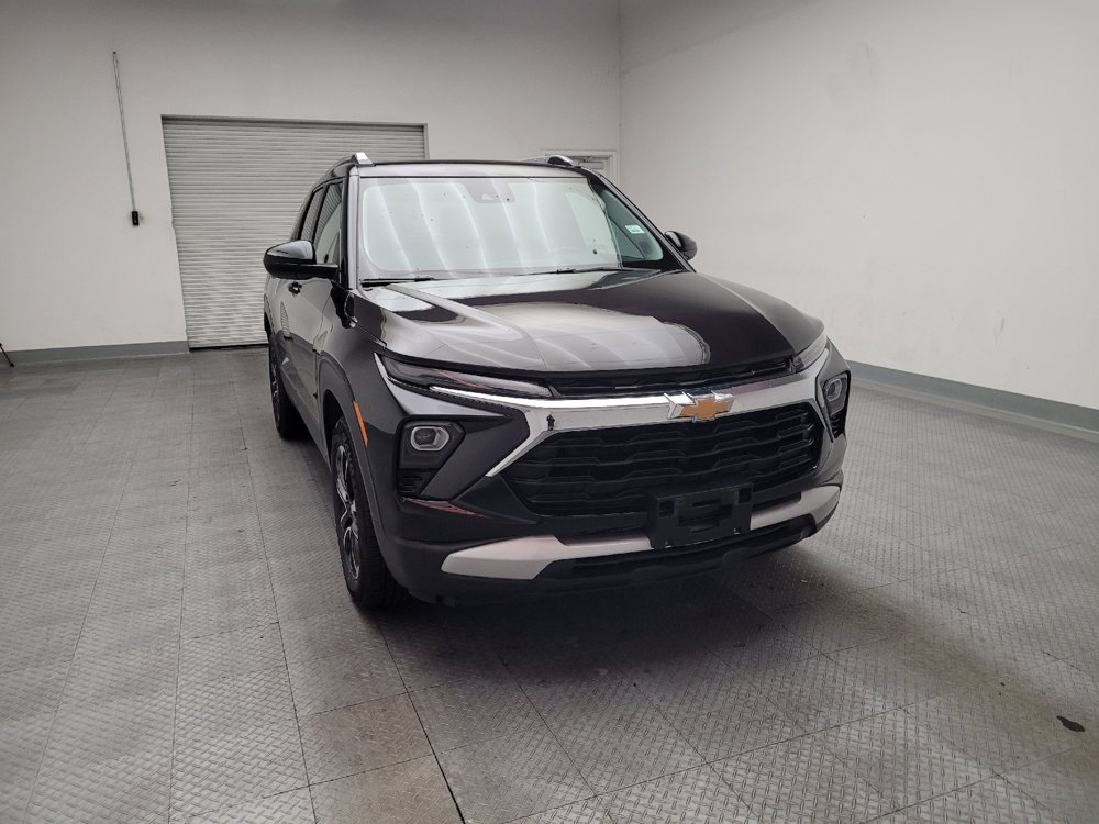 Used 2025 Chevrolet TrailBlazer LT FWD image 14
