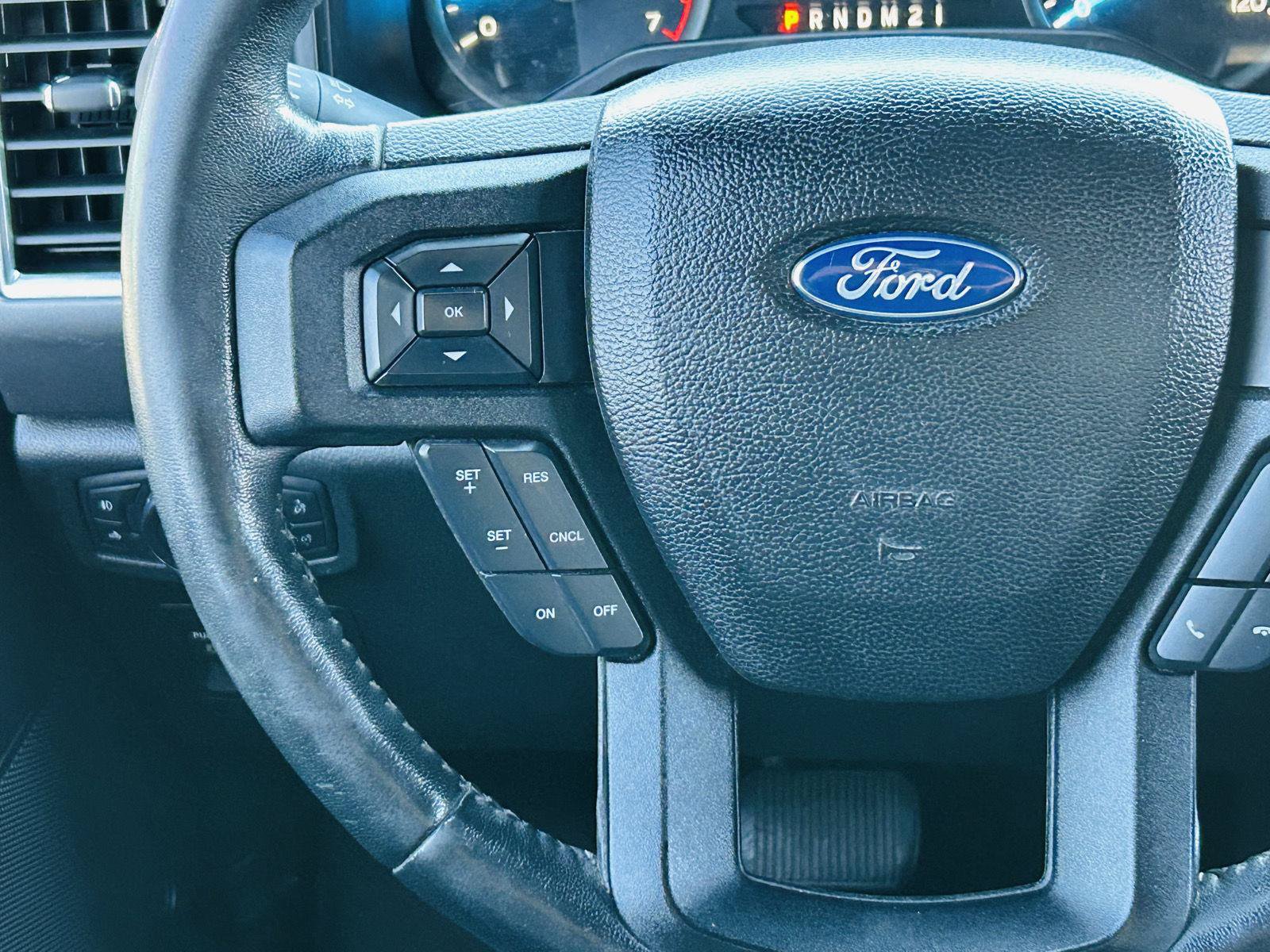 Used 2017 Ford F150 XLT w/ Equipment Group 302A Luxury AWD/4WD image 13