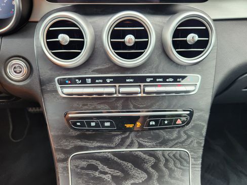 Certified 2020 Mercedes-Benz GLC 300 image 20