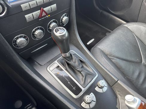 Used 2008 Mercedes-Benz SLK 350 image 17