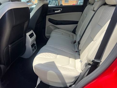 Certified 2023 Ford Edge Titanium AWD/4WD image 21