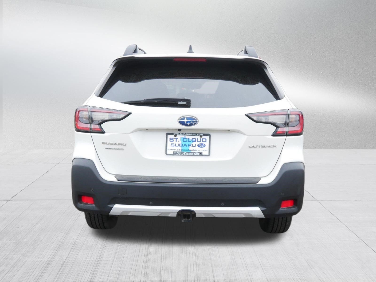 Used 2024 Subaru Outback Limited AWD/4WD image 6