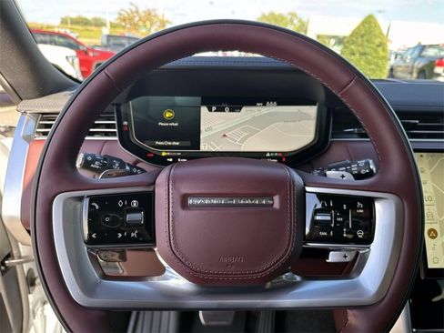 New 2026 Land Rover Range Rover SE image 23