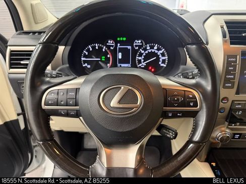 Used 2021 Lexus GX 460 Premium w/ Accessory Package AWD/4WD image 21