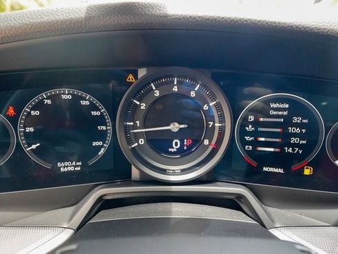 Used 2021 Porsche 911 Carrera 4 image 57