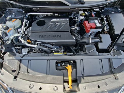 Used 2023 Nissan Rogue SV FWD image 24