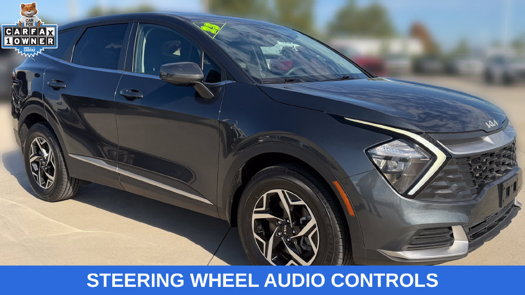 Used 2023 Kia Sportage LX AWD/4WD image 7