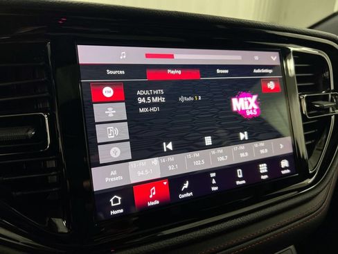 Used 2024 Dodge Durango GT AWD/4WD image 14