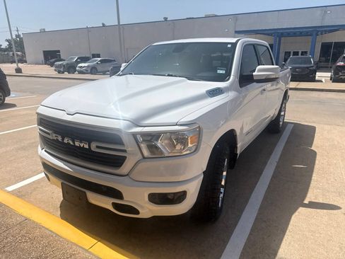 Used 2021 RAM 1500 Big Horn AWD/4WD image 3