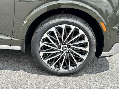 New 2026 Hyundai Palisade Calligraphy FWD image 7