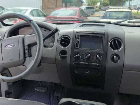 Used 2006 Ford F150 XLT RWD image 17