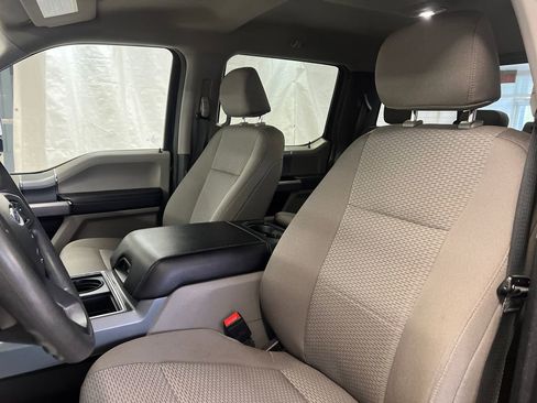 Used 2021 Ford F250 XLT w/ XLT Premium Package AWD/4WD image 22