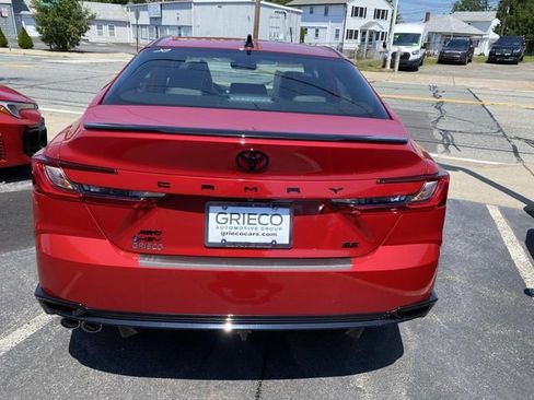 New 2026 Toyota Camry Hybrid AWD/4WD image 4