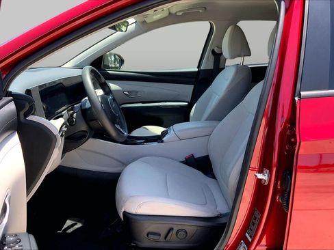 Used 2025 Hyundai Tucson SEL AWD/4WD image 8