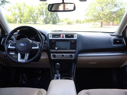 Used 2016 Subaru Outback 3.6R Limited AWD/4WD image 16