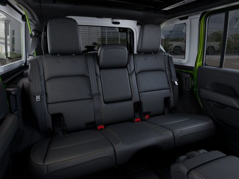 New 2026 Jeep Wrangler Unlimited Sahara AWD/4WD image 23