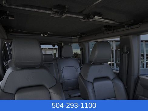 New 2025 Ford Bronco Badlands image 12