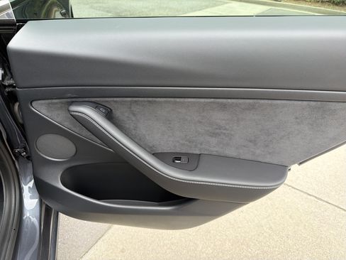 Used 2021 Tesla Model 3 Standard Range Plus RWD image 21