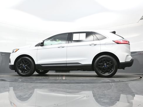 Used 2022 Ford Edge SEL image 27