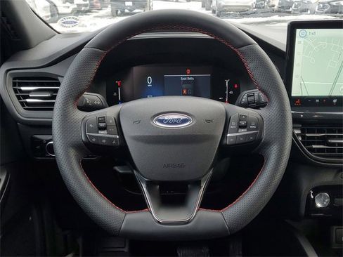 Certified 2025 Ford Escape ST-Line w/ Tech Pack #1 image 30