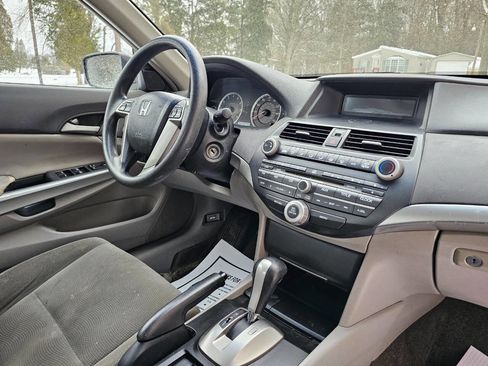 Used 2009 Honda Accord EX image 24