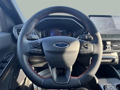 Certified 2023 Ford Escape ST-Line w/ Tech Pack #1 image 26