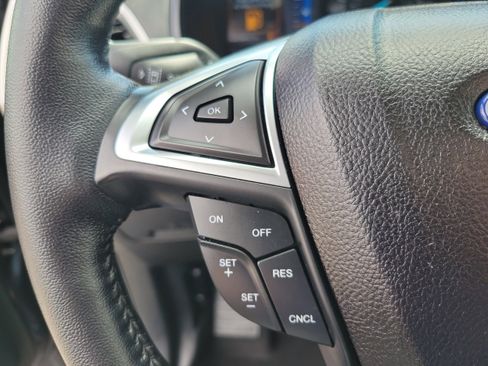 Used 2023 Ford Edge SEL AWD/4WD image 24