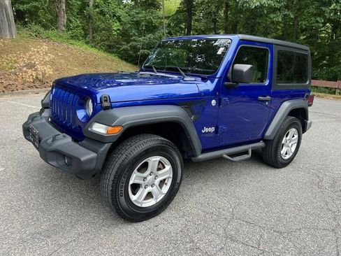 Used 2018 Jeep Wrangler Sport AWD/4WD image 4